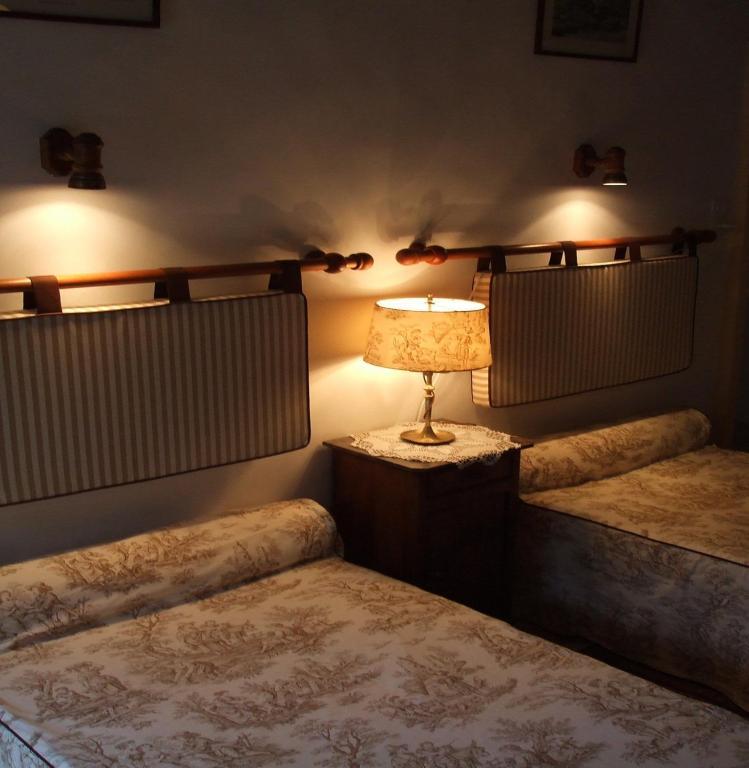 Le Moulin D'Hys Bed & Breakfast La Cropte Room photo